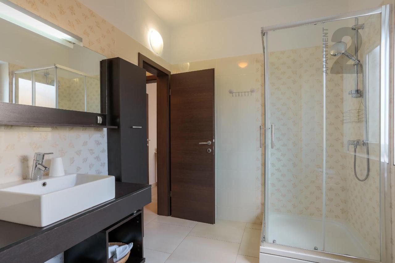 Apartments Kaya Pula Exterior photo
